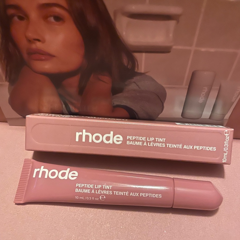Rhode peptide lip tint summer in salty tan - BRAND NEW